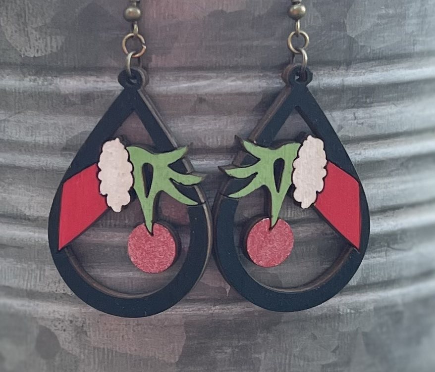 Grinch Hand Earrings